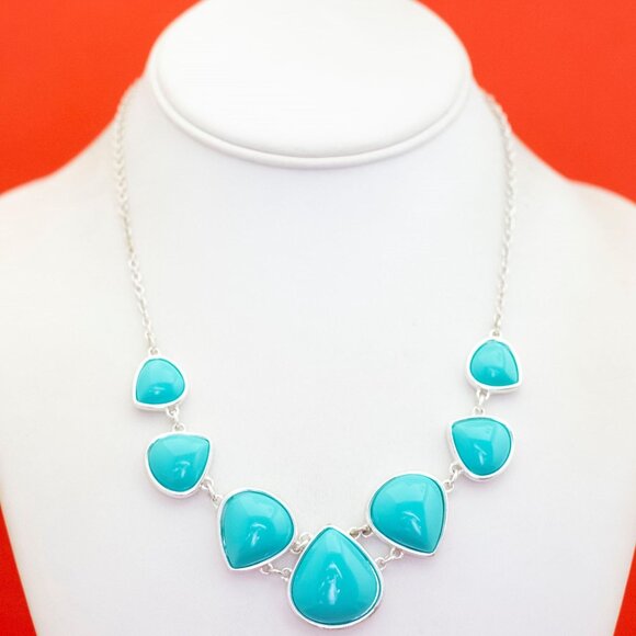 18 inch, Vintage Blue Teardrop Faux Gems Bib Necklace by Liz Claiborne - F47 - Picture 2 of 3